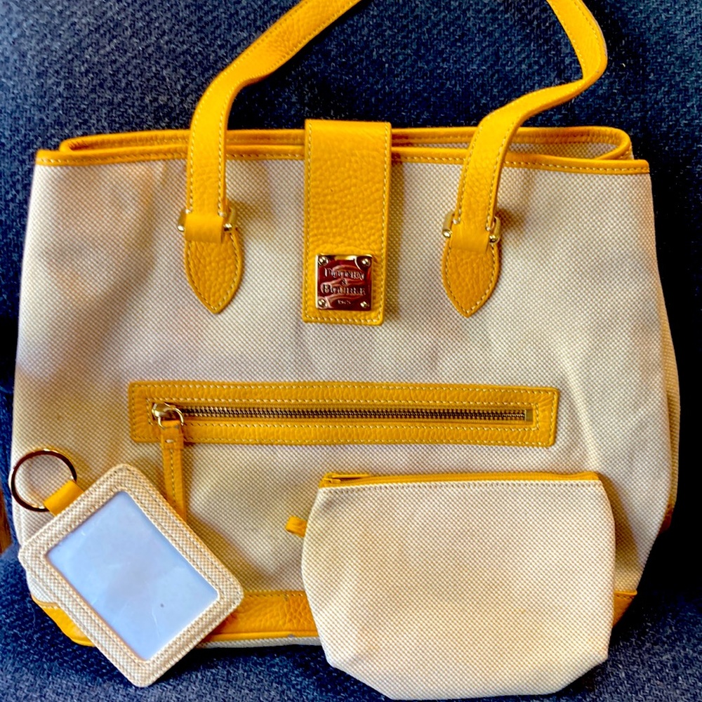 Dooney & Bourke